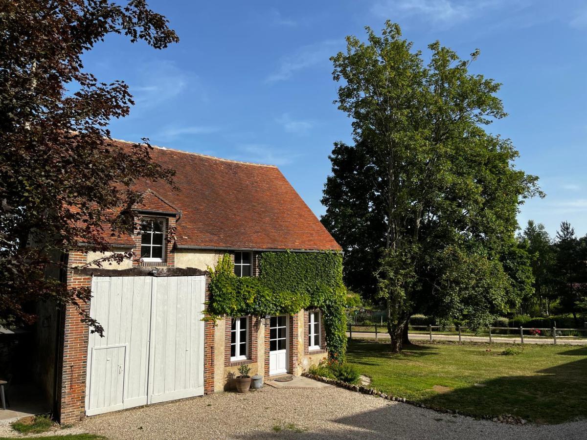 La Maison Du Gardien - Le Prieure Du Preux Sepeaux-Saint-Romain Exterior foto